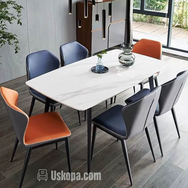 bàn ăn kết hợp với ghế bọc vải