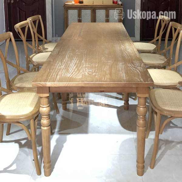 chọn loại bàn ăn vật liệu bền