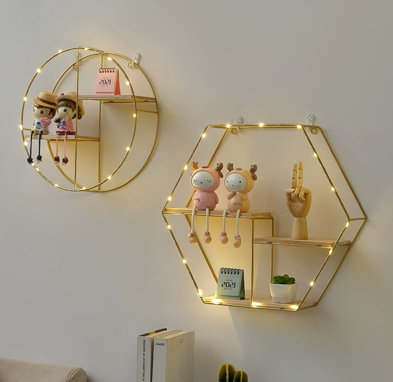 phối màu ánh sáng cho kệ trang trí